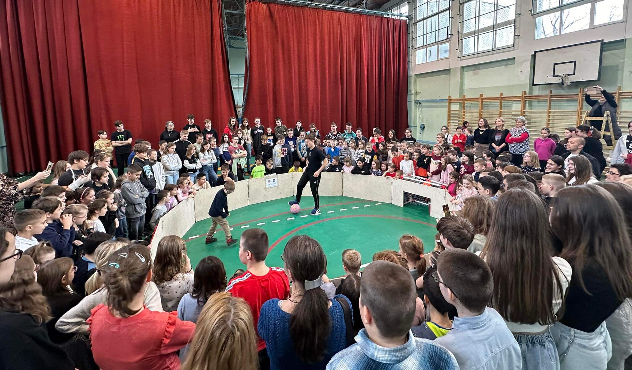You are currently viewing A látványos labdarúgás bajnoka